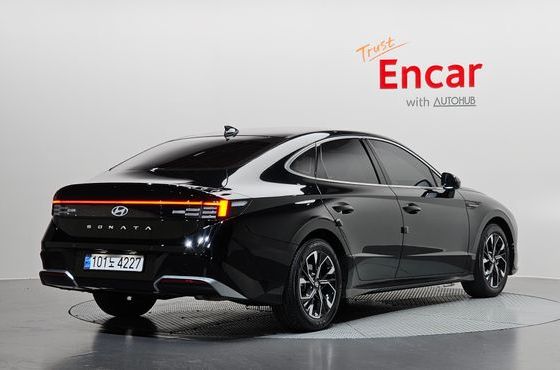 Hyundai Sonata 2.0 Exclusive — пробег 17 970 км — фото 2 из 5