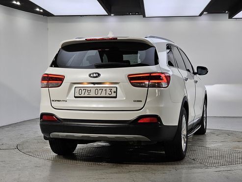 Kia Sorento Diesel 2.0 2WD Prestige — пробег 211 624 км — фото 4 из 5