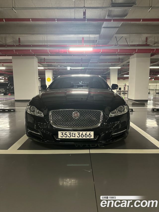 Jaguar XJ 3.0D Premium Luxury SWB X351 — пробег 154 400 км — фото 1 из 5