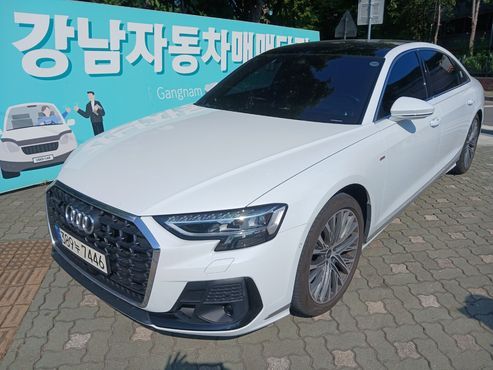 Audi A8 55 TFSI Quattro Premium LWB — пробег 22 060 км — фото 2 из 5