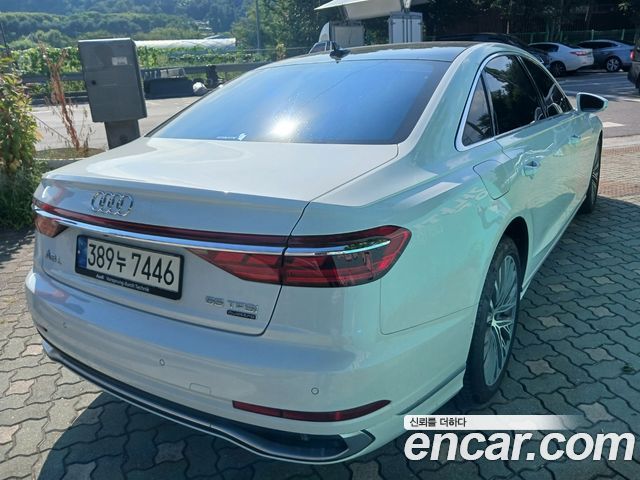 Audi A8 55 TFSI Quattro Premium LWB — пробег 22 060 км — фото 4 из 5