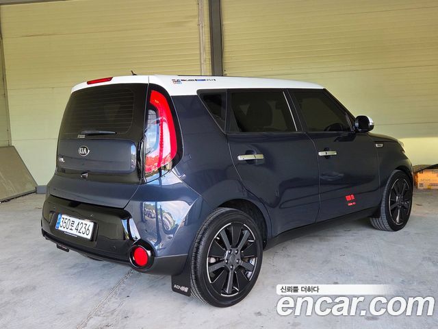 Kia Soul 1.6 Diesel Noblesse Brownzone — пробег 174 670 км — фото 4 из 5