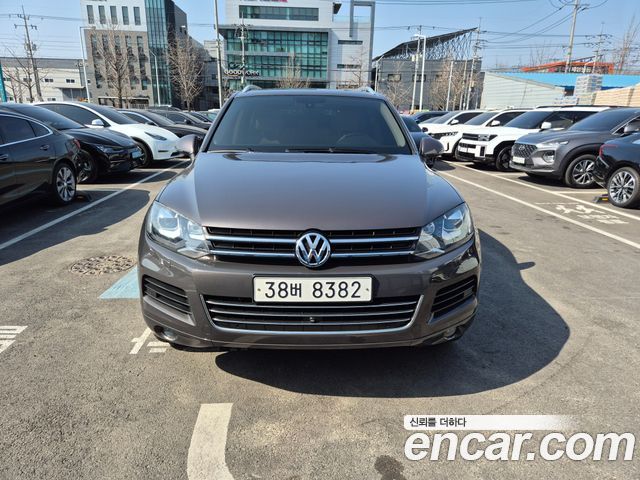 Volkswagen Touareg V6 3.0 TDI Bluemotion 7P5 — пробег 194 001 км — фото 1 из 5