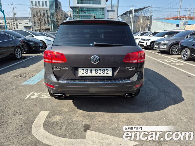 Volkswagen Touareg V6 3.0 TDI Bluemotion 7P5 — пробег 194 001 км — фото 3 из 5