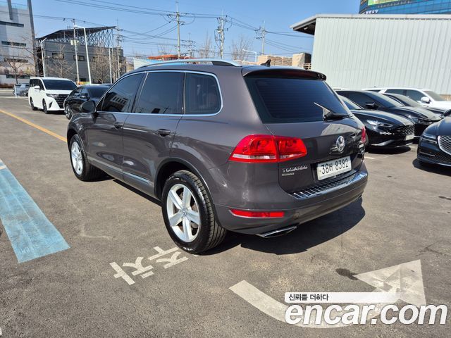 Volkswagen Touareg V6 3.0 TDI Bluemotion 7P5 — пробег 194 001 км — фото 4 из 5
