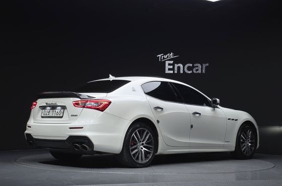 Maserati Ghibli 3.0 Diesel GranSport 3rd — пробег 96 494 км — фото 2 из 5