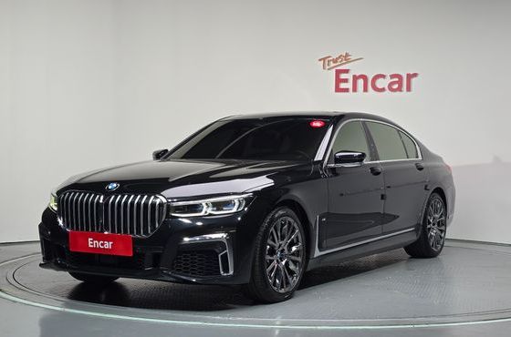 BMW 7-Series 740Li xDrive M Sport Package — пробег 173 224 км — фото 1 из 5