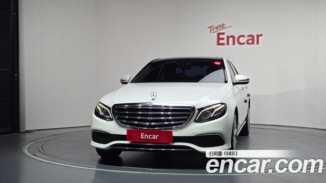 Mercedes-Benz E-Class из Кореи Encar