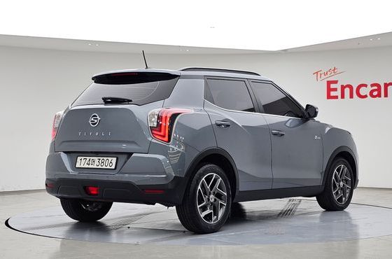 Ssangyong TIBOLI Gasoline 1.5 2WD V3 — пробег 70 197 км — фото 2 из 5
