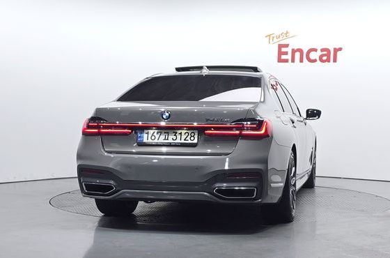 BMW 7-Series 745Le iPerformance M Sport — пробег 125 590 км — фото 4 из 5