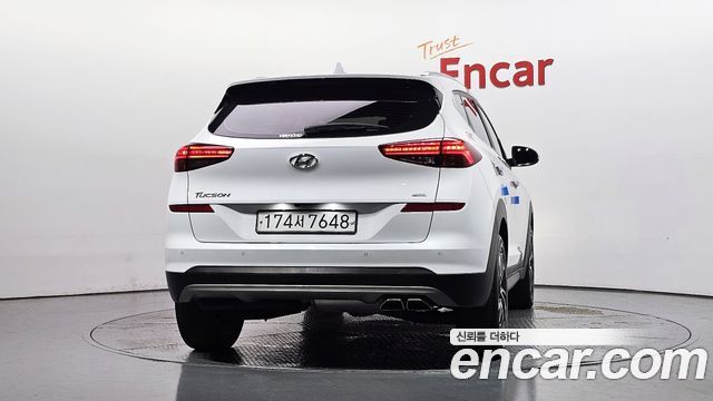 Hyundai Tucson Diesel 2.0 4WD Inspiration — пробег 99 521 км — фото 4 из 5