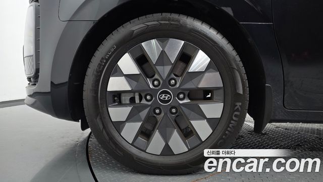 Hyundai Staria из Кореи Encar