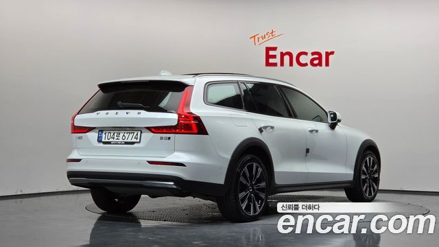 Volvo V60 из Кореи Encar