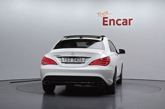 Mercedes-Benz CLA-Class CLA200 d — пробег 125 208 км — фото 4 из 5