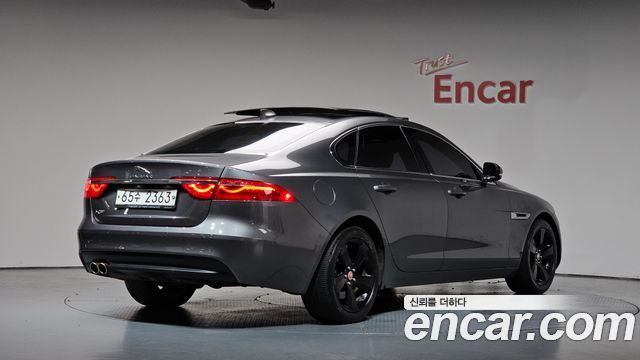 Jaguar XF из Кореи Encar