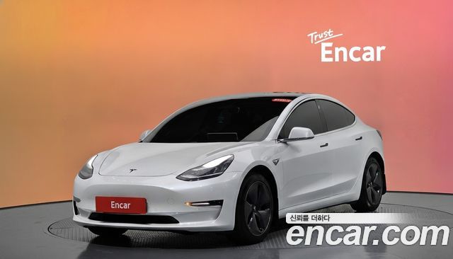 Tesla Model 3 Long Range AWD — пробег 139 388 км — фото 1 из 5