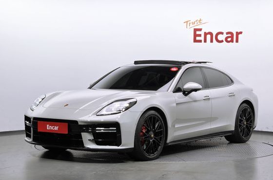 Porsche Panamera 4.0 GTS — пробег 15 885 км — фото 1 из 5