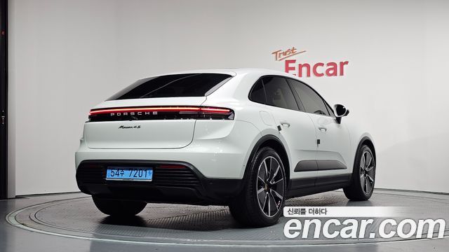 Porsche Macan из Кореи Encar