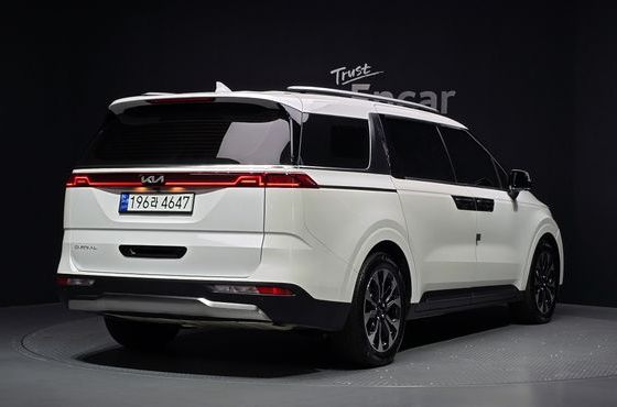 Kia Carnival Gasoline 9-Seater Signature — пробег 36 094 км — фото 2 из 5
