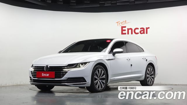 Volkswagen Arteon 2.0 TDI Premium — пробег 63 872 км — фото 1 из 5