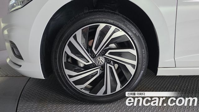 Volkswagen Jetta 1.4 TSI Prestige — пробег 87 749 км — фото 5 из 5