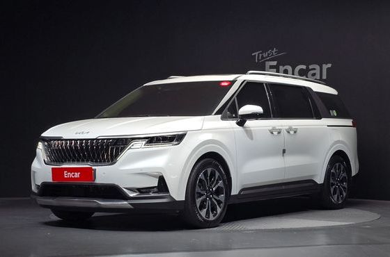 Kia Carnival Gasoline 9-Seater Noblesse — пробег 39 876 км — фото 1 из 5