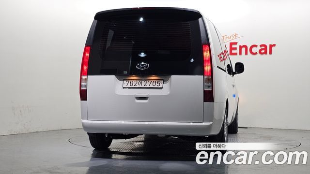 Hyundai Staria из Кореи Encar