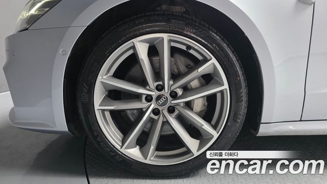 Audi A7 из Кореи Encar