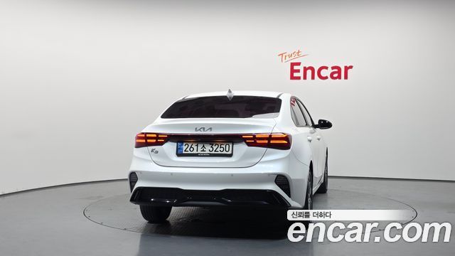 Kia K3 из Кореи Encar