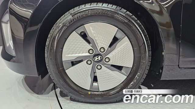 Hyundai Ioniq из Кореи Encar