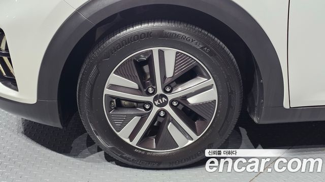 Kia Niro из Кореи Encar