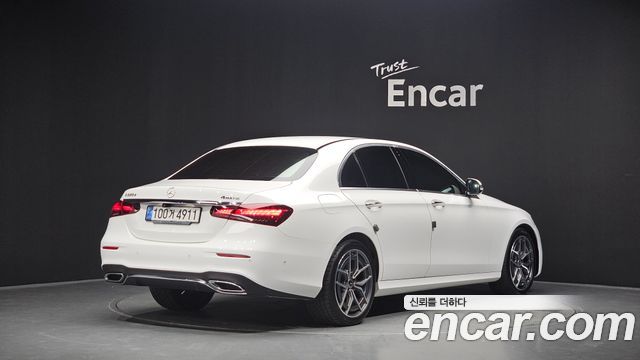 Mercedes-Benz E-Class из Кореи Encar