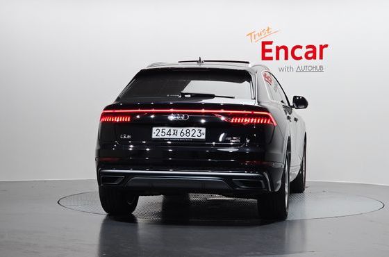 Audi Q8 45 TDI Quattro Premium — пробег 79 156 км — фото 4 из 5