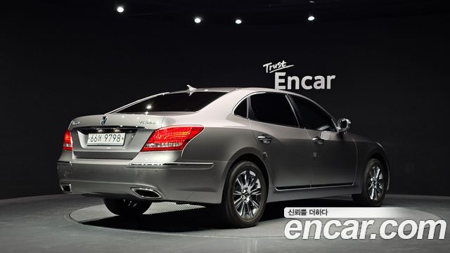 Hyundai Equus из Кореи Encar