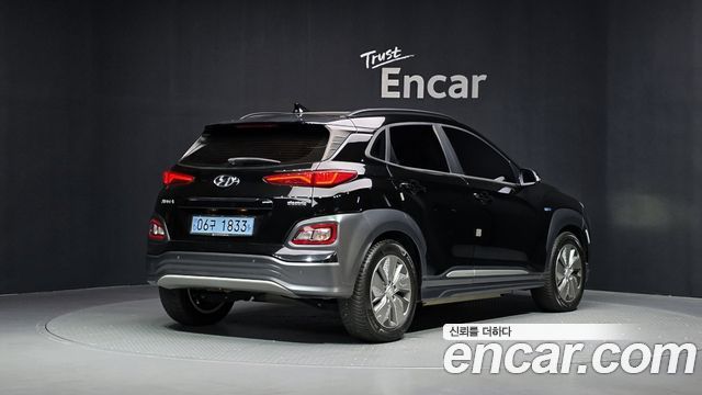 Hyundai Kona из Кореи Encar