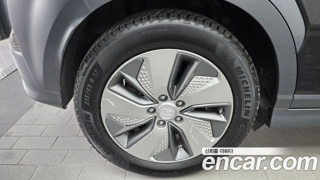 Hyundai Kona из Кореи Encar