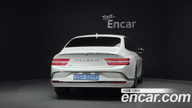 Genesis G80 e-AWD — пробег 8 374 км — фото 4 из 5