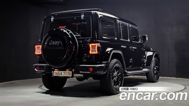 Jeep Wrangler 2.0 Overland Power Top 4Door — пробег 78 867 км — фото 2 из 5