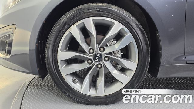 Kia K5 из Кореи Encar
