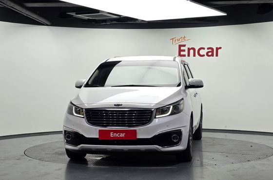 Kia Carnival 9-seater Luxury — пробег 155 538 км — фото 3 из 5