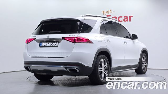 Mercedes-Benz GLE-Class GLE300d 4MATIC — пробег 147 273 км — фото 2 из 5