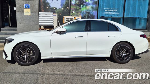 Mercedes-Benz E-Class E300 4MATIC AMG Line — пробег 26 184 км — фото 3 из 5