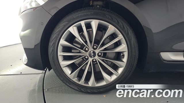 Kia K9 из Кореи Encar