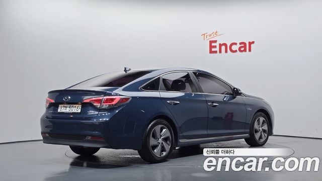 Hyundai Sonata 2.0 HEV Premium — пробег 131 918 км — фото 2 из 5