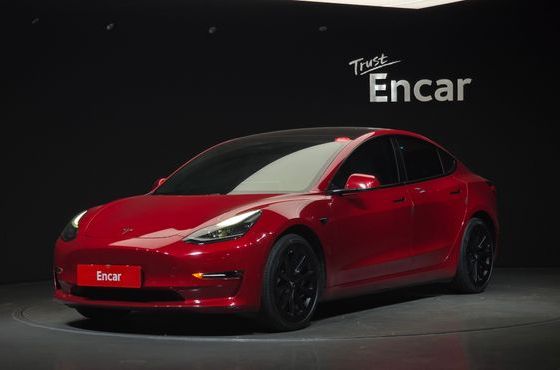 Tesla Model 3 Long Range AWD — пробег 67 229 км — фото 1 из 5