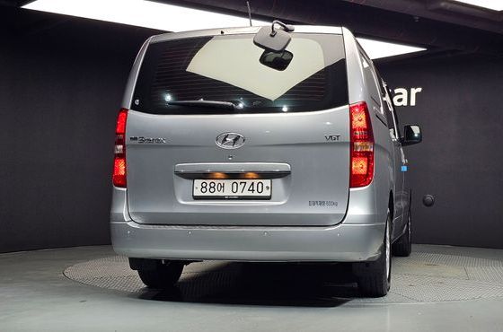 Hyundai Starex Van 5-Seater Smart — пробег 139 352 км — фото 4 из 5