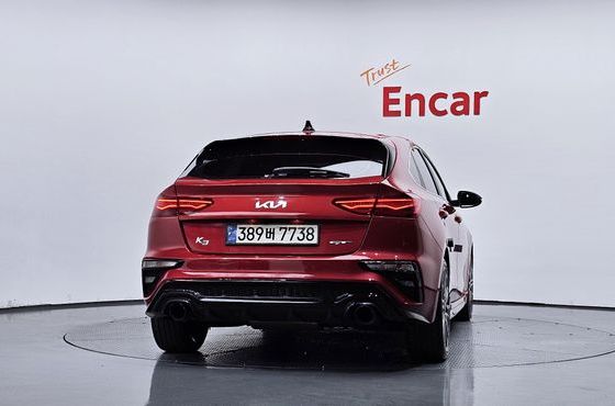Kia K3 1.6 Turbo GT 5Door Signature — пробег 71 072 км — фото 4 из 5