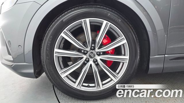 Audi Q8 из Кореи Encar