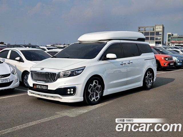 Kia Carnival из Кореи Encar