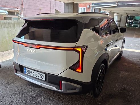 Kia Seltos Gasoline 1.6T 2WD Signature — пробег 830 км — фото 3 из 5